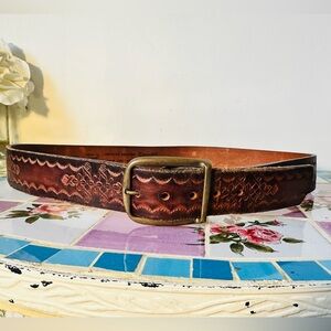 Vintage Embossed Hand Tooled Leather Belt with Decorative Design L XL